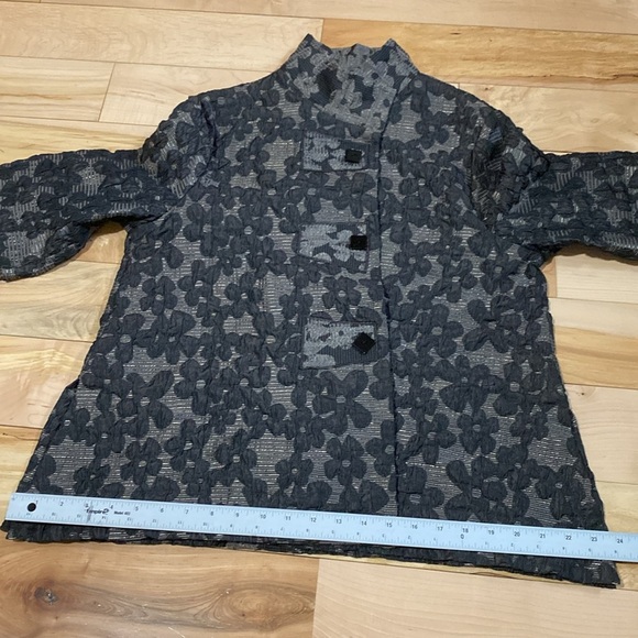 Floral Patterned Kimono Style Jacket - Picture 5 of 14